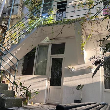 Shapatava Aparthotel Батуми Екстериор снимка